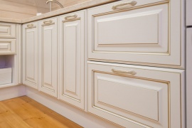 Преимущества МДФ фасадов - фото с сайта Тастак товары для мебели